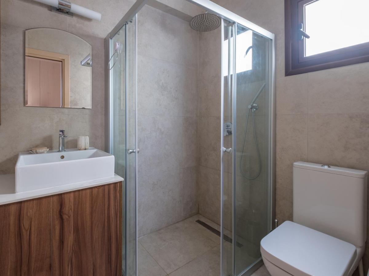 Sanders Aqua Park Resort - Precious 3-Bedroom Holiday Home With Shared Pool Limassol Exterior photo