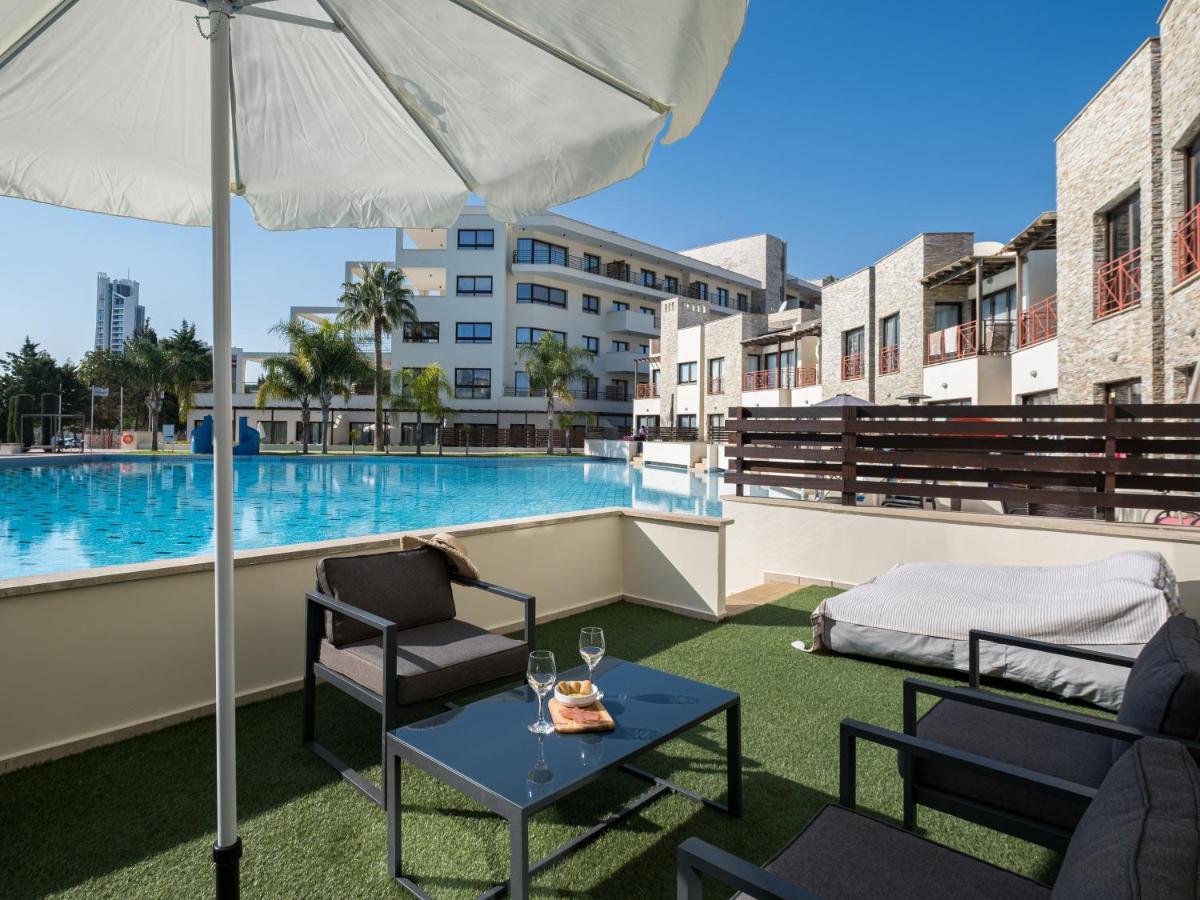 Sanders Aqua Park Resort - Precious 3-Bedroom Holiday Home With Shared Pool Limassol Exterior photo